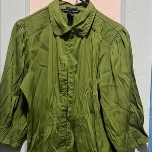 Antilia Femme Green Women's Top